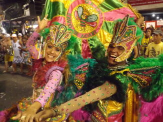 Dancers from the Favo de Acari samba school