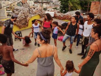 At Casa Amarela. Photo: Entre o Céu e a Favela Instagram