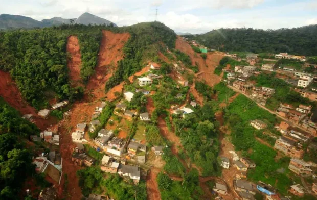 In 2011, five cities located in Rio's mountainous region were hit by a heavy storm that left 918 dead. Photo: Marino Azevedo / Rio de Janeiro State Government