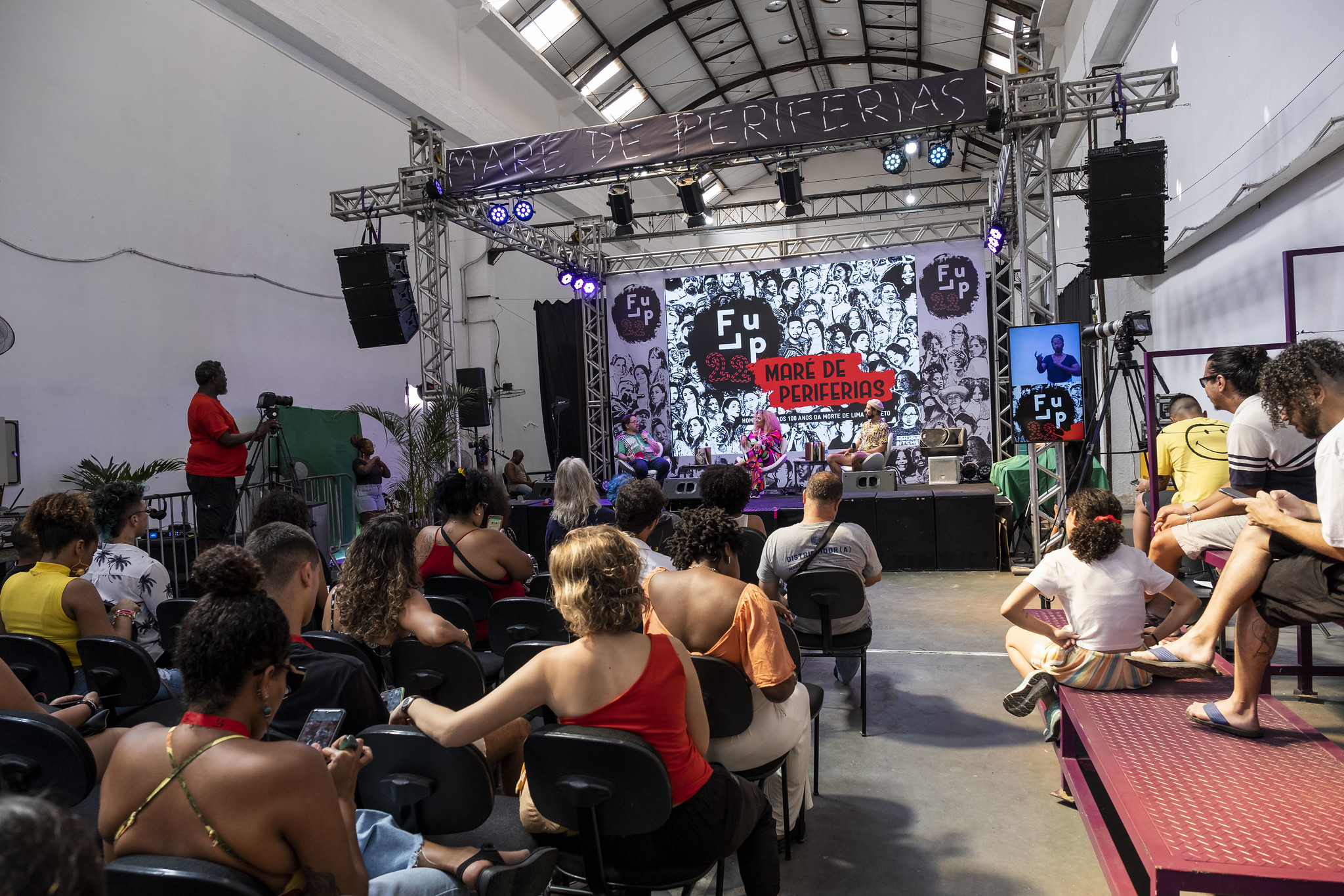The 12th edition of FLUP took place at the Maré Arts Center in Nova Holanda from December 5 to 11, 2022. The title for FLUP 2022 was Maré de Periferias. Photo: FLUP Collection