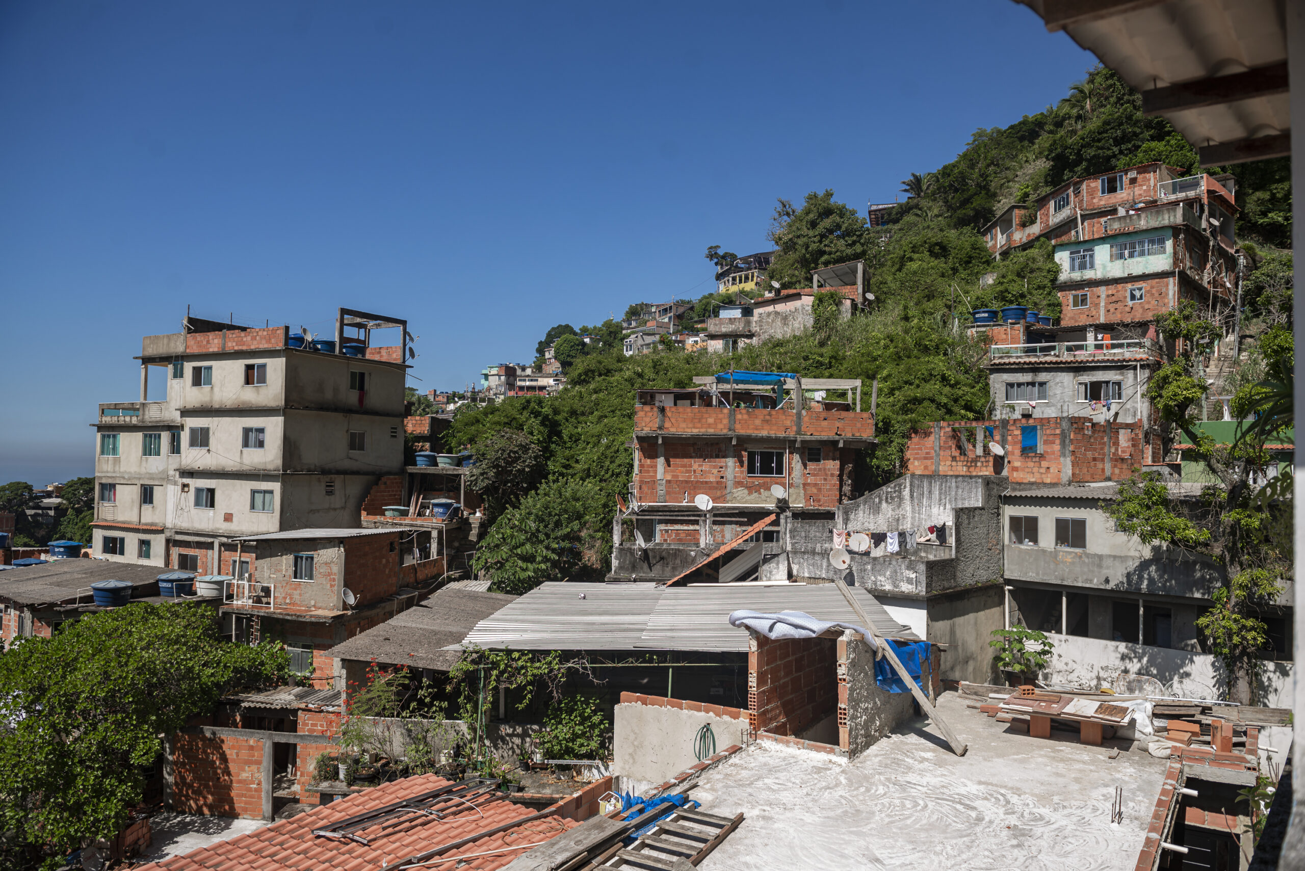 Houses in the area demarcated to be evicted in Jaqueira, upper part of Vidigal. Photo: Igor Albuquerque 