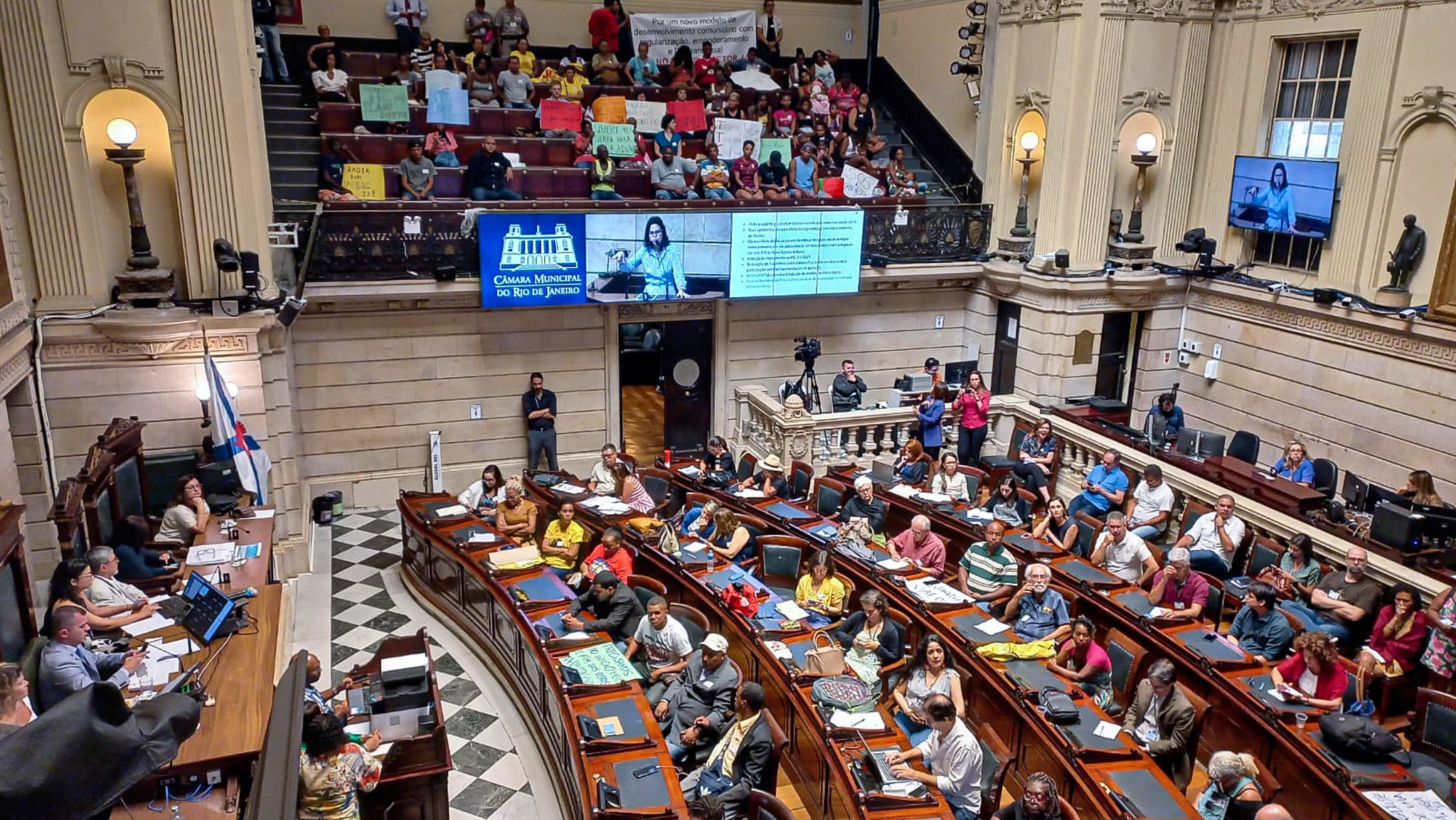 Master Plan Public Hearing at the Rio de Janeiro City Council Chambers on April 5, 2023