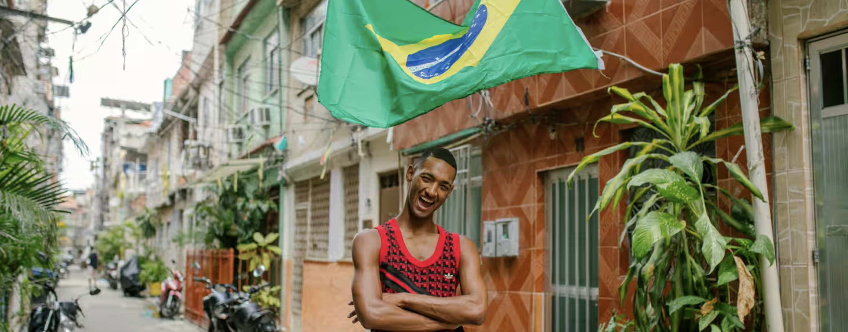 TikToker Raphael Vicente in the streets of Complexo da Maré. Photo: Kristin Bethge/The Guardian