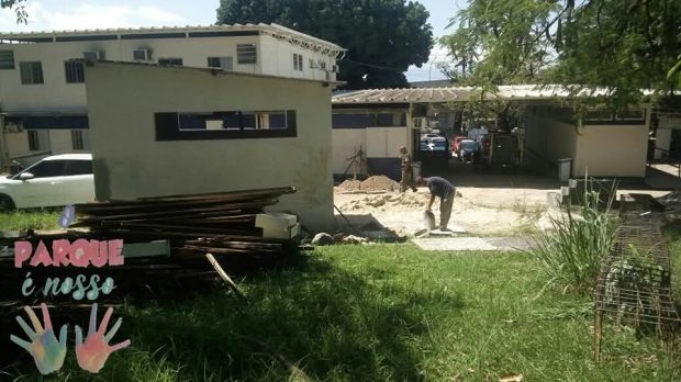 Irregular construction connected to the UPA facilities, which incorporated a small green area from the park at the rear of the building, was halted earlier this year. Photo: Arthur Lucena/ Free Ary Barroso Park Movement