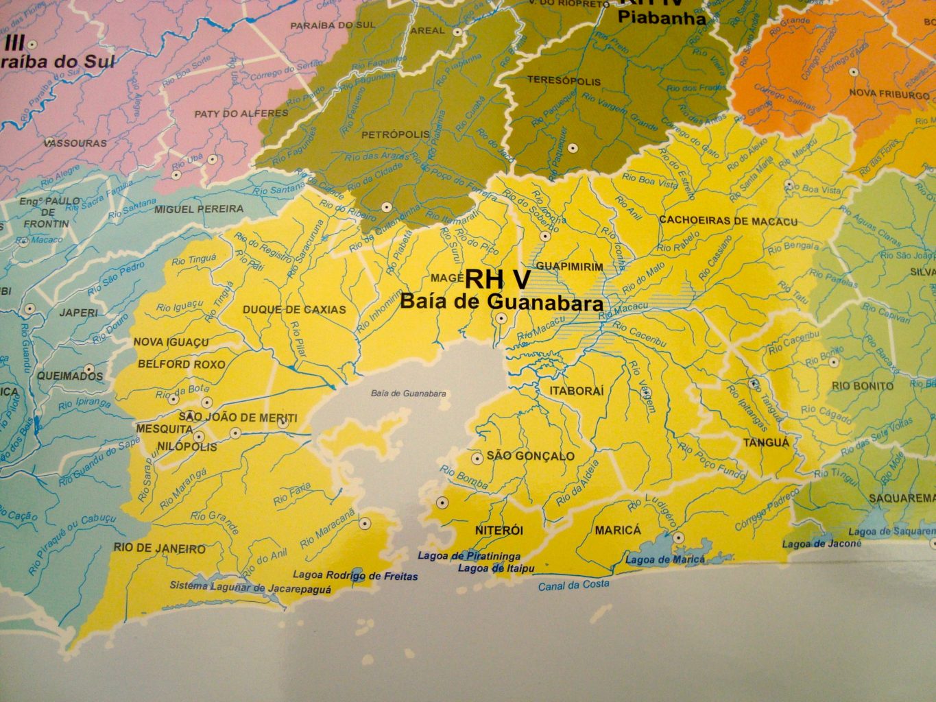 Guanabara Bay watershed. Photo: Reproduction State Department of Environment Guanabara Bay watershed. Photo: Reproduction State Department of Environment