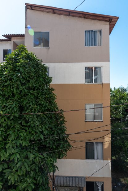 Parque Carioca, vertical housing. Photo: Bárbara Dias Parque Carioca, vertical housing. Photo: Bárbara Dias